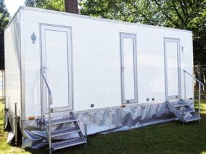 The Windsor trailer luxury loo